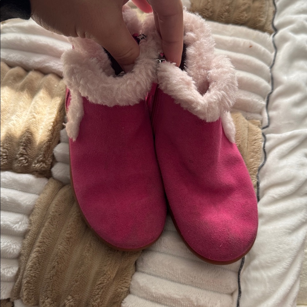 UGG Kids Pink Snow Boots with Cream Fur